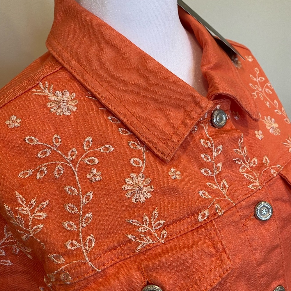DG2 Embroidered Salmon color Denim Jacket size L NWT - Picture 3 of 10